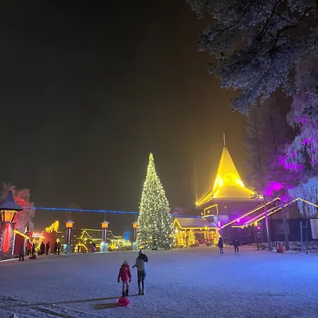 아파트 Cozy And Modern With Lakeside View 로바니에미