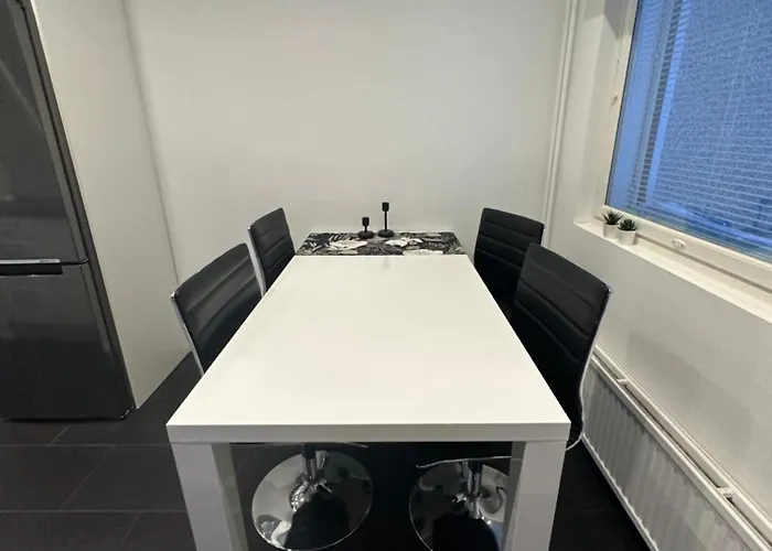 Cozy And Modern With Lakeside View Rovaniemi