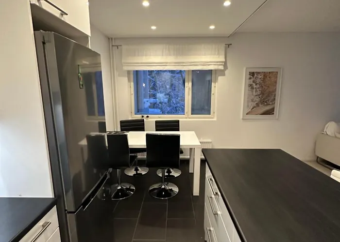 Cozy And Modern With Lakeside View Апартаменты Рованиеми